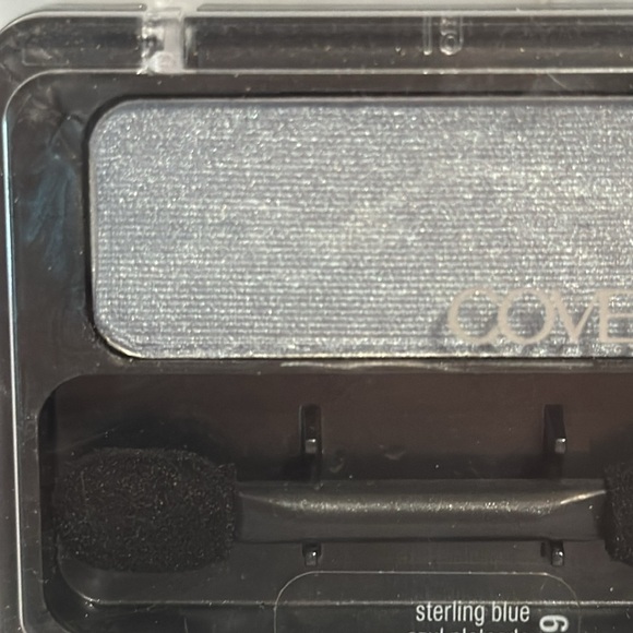 Covergirl eyeshadow in color sterling blue 600 discontinued - Picture 3 of 5